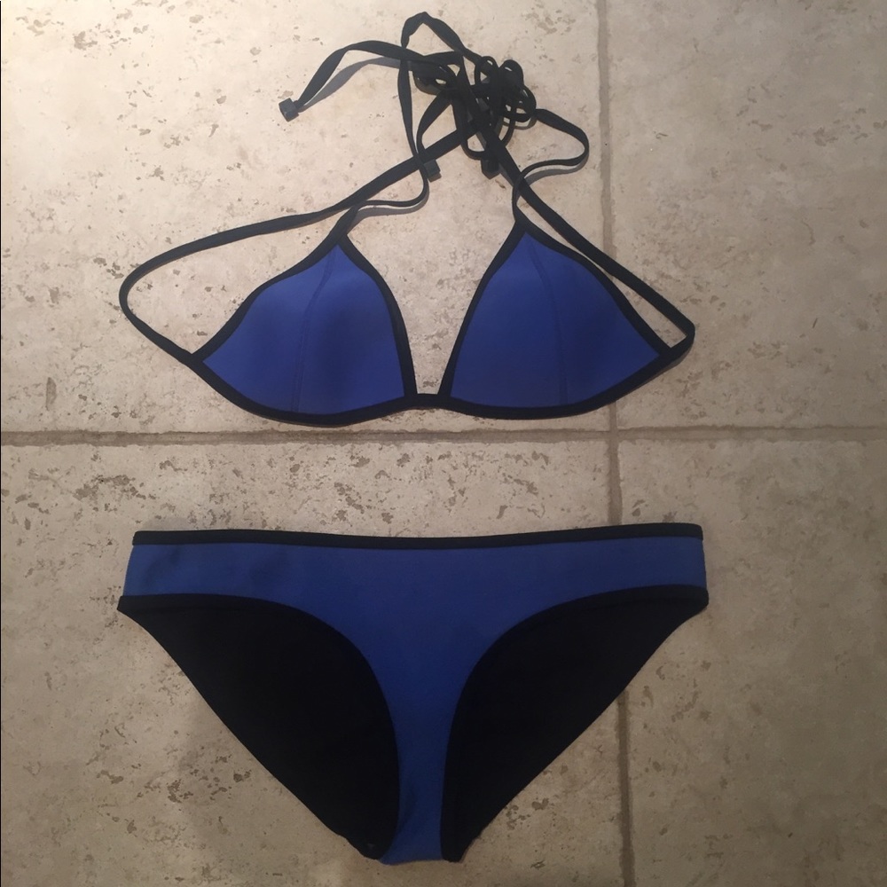 Blue Triangl bikini